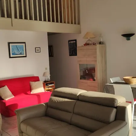 La Vague De Pontaillac 55m2 아파트 로양